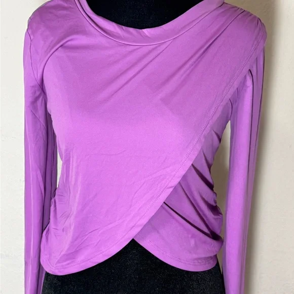 Free People Movement On Point Reversible Layer Purple Long Sleeve Top - S & M - Picture 2 of 6